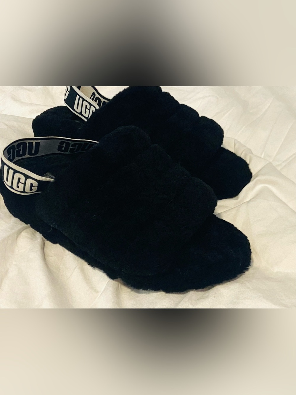 UGG size 7 Black fluff yeah Slide slipper womens Branded Elastic Heel Strap